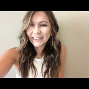 Meet your Posher, Katelyn